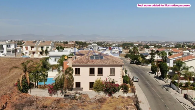 5 Bedroom House for Sale in Tseri, Nicosia District