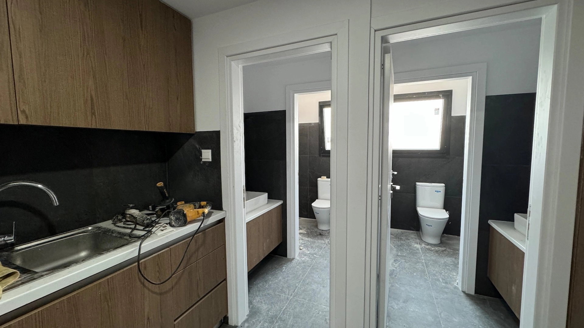 280m² Office for Rent in Limassol District