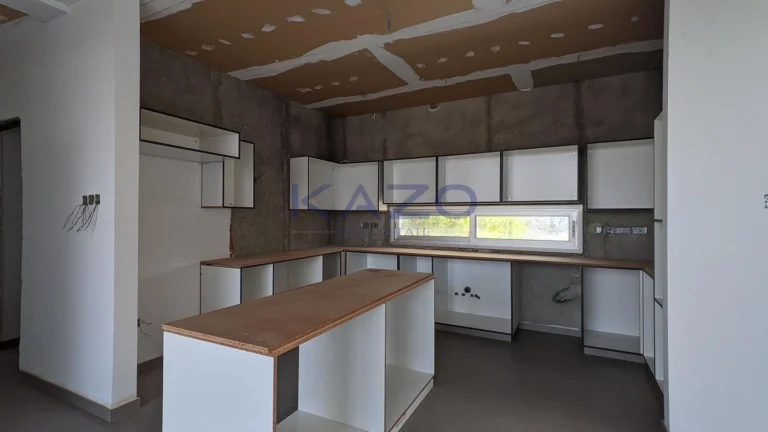 4 Bedroom House for Sale in Agia Varvara Lefkosias, Nicosia District