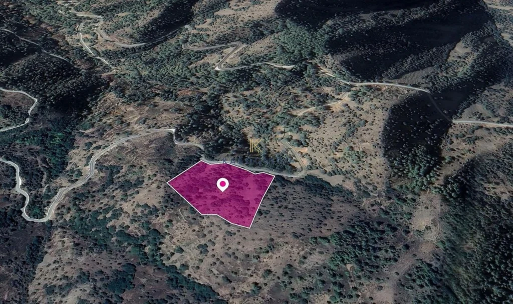 19,287m² Plot for Sale in Pedoulas, Nicosia District