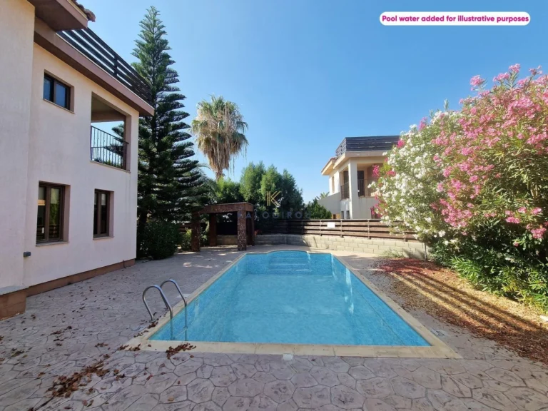 4 Bedroom House for Sale in Kynousa, Paphos District