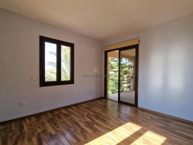 4 Bedroom House for Sale in Kynousa, Paphos District