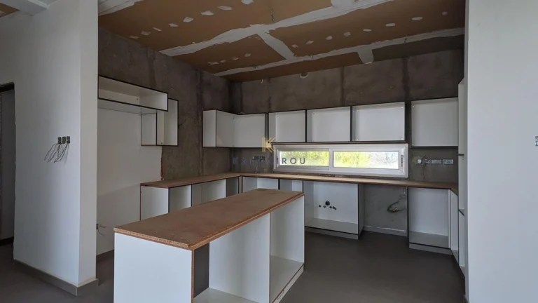 4 Bedroom House for Sale in Agia Varvara Lefkosias, Nicosia District