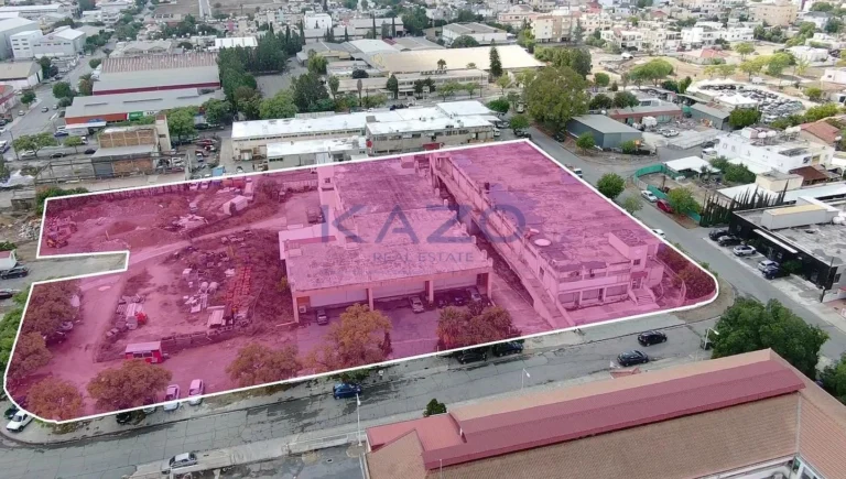 8726m² Building for Sale in Nicosia – Kaimakli