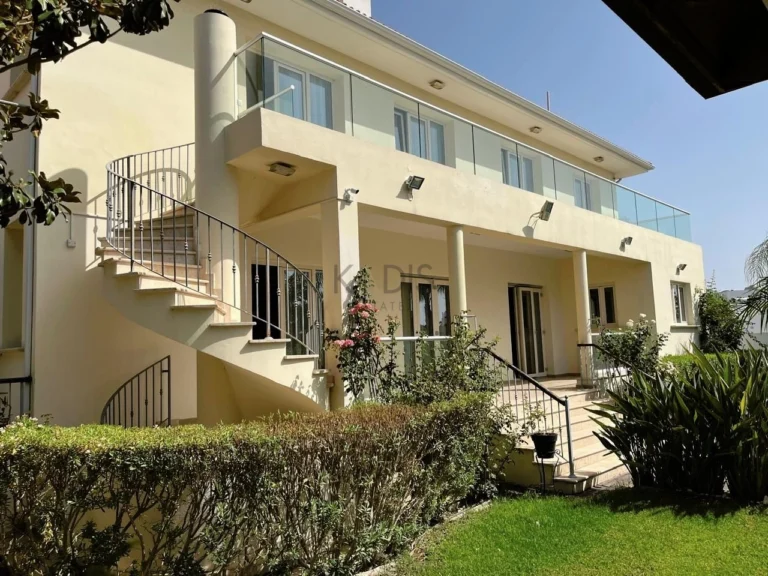 6+ Bedroom House for Sale in Engomi, Nicosia District