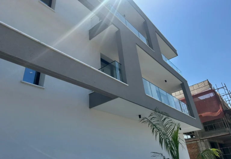 2 Bedroom Apartment for Rent in Paphos – Universal