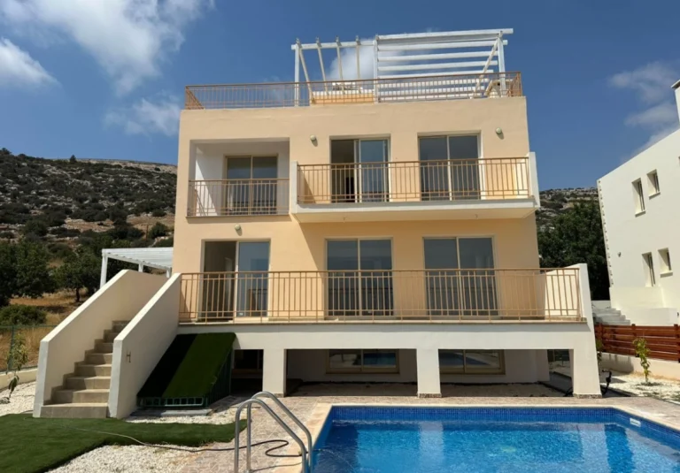 5 Bedroom House for Rent in Pegeia, Paphos District