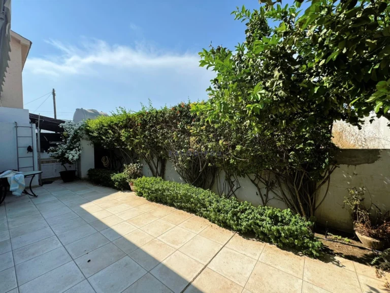 2 Bedroom House for Rent in Larnaca District