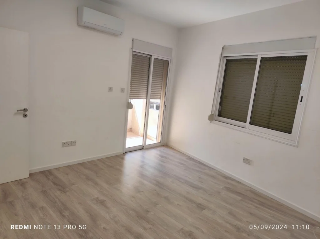 115m² Office for Rent in Limassol District