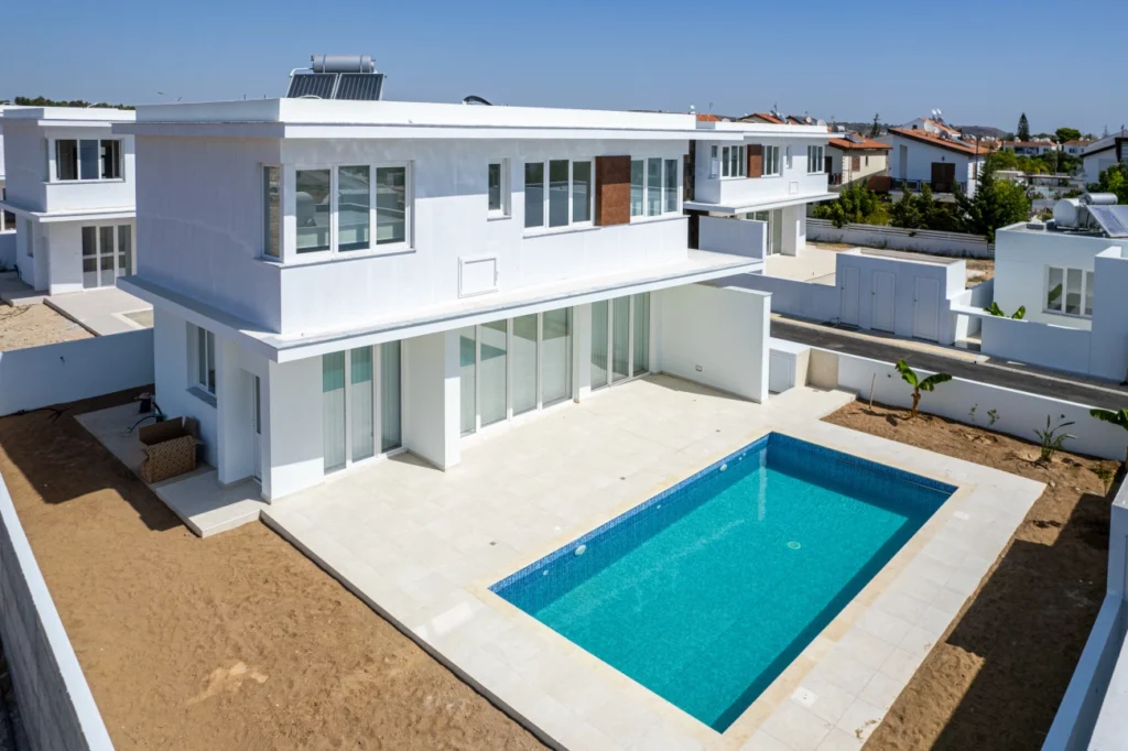 3 Bedroom House for Sale in Oroklini, Larnaca District