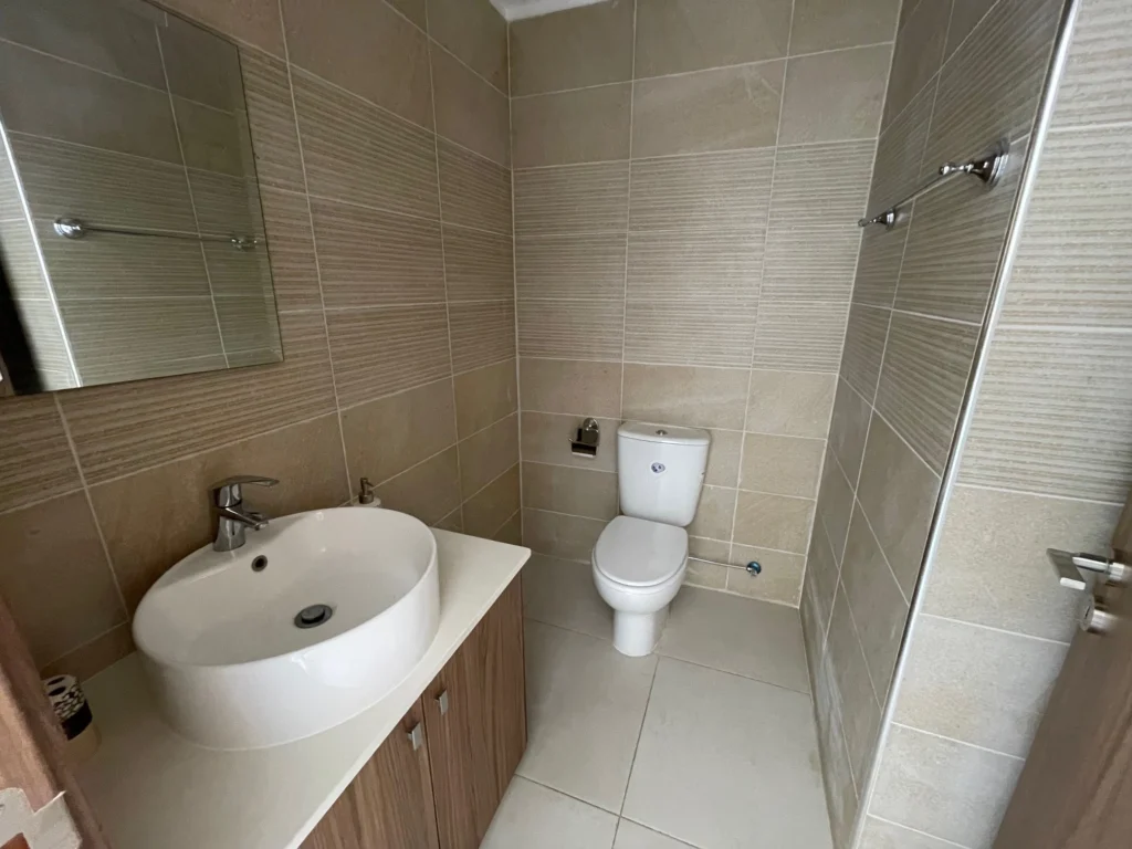 2 Bedroom Apartment for Rent in Larnaca – Finikoudes