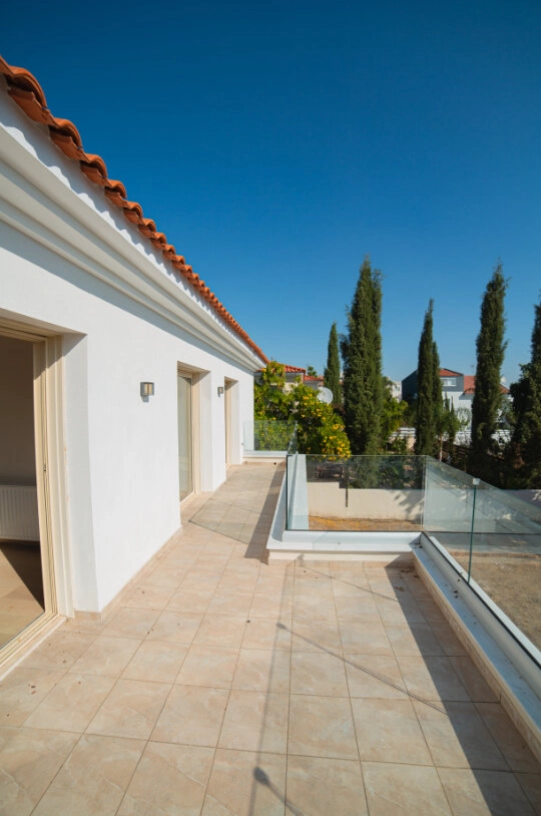 4 Bedroom House for Sale in Latsia, Nicosia District