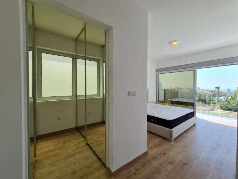 5 Bedroom House for Sale in Mouttagiaka, Limassol District