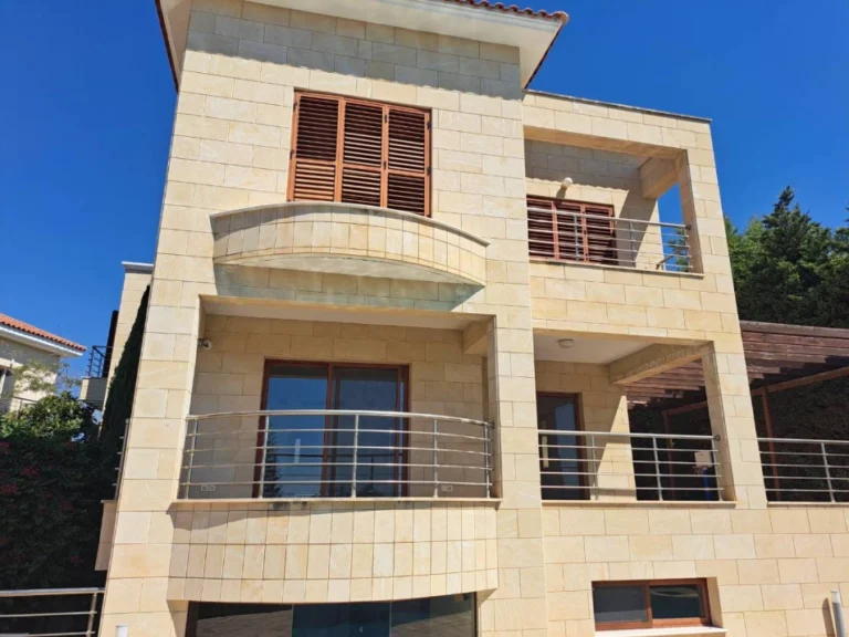 5 Bedroom House for Rent in Germasogeia, Limassol District
