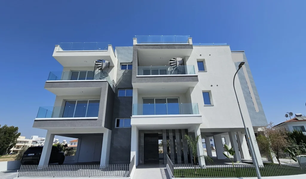 2 Bedroom Apartment for Sale in Livadia Larnakas, Larnaca District