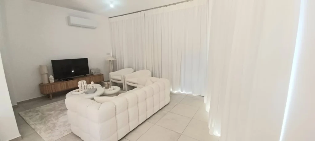 3 Bedroom House for Sale in Chlorakas, Paphos District