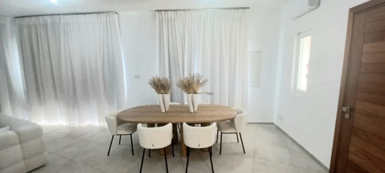 3 Bedroom House for Sale in Chlorakas, Paphos District