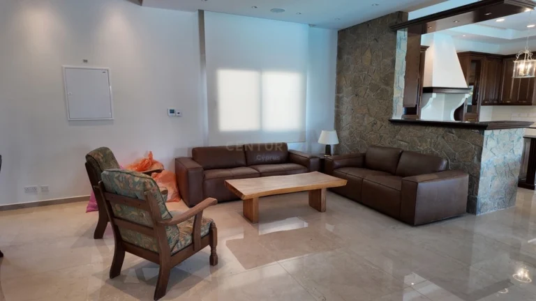 5 Bedroom House for Sale in Erimi, Limassol District