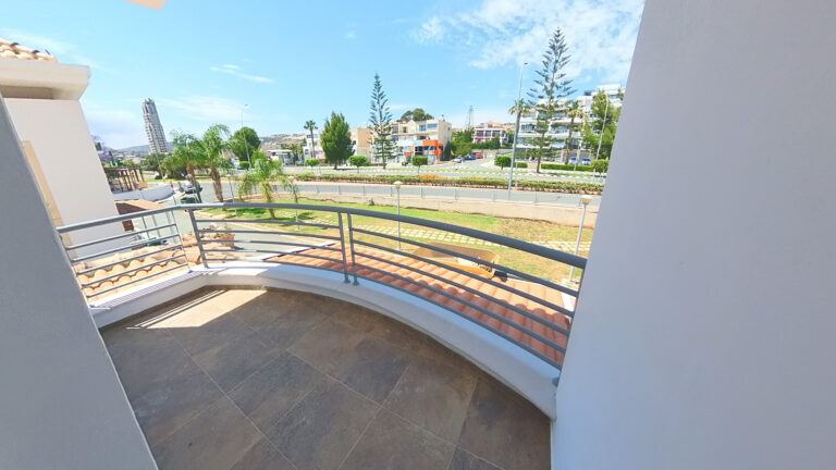 5 Bedroom House for Sale in Limassol District