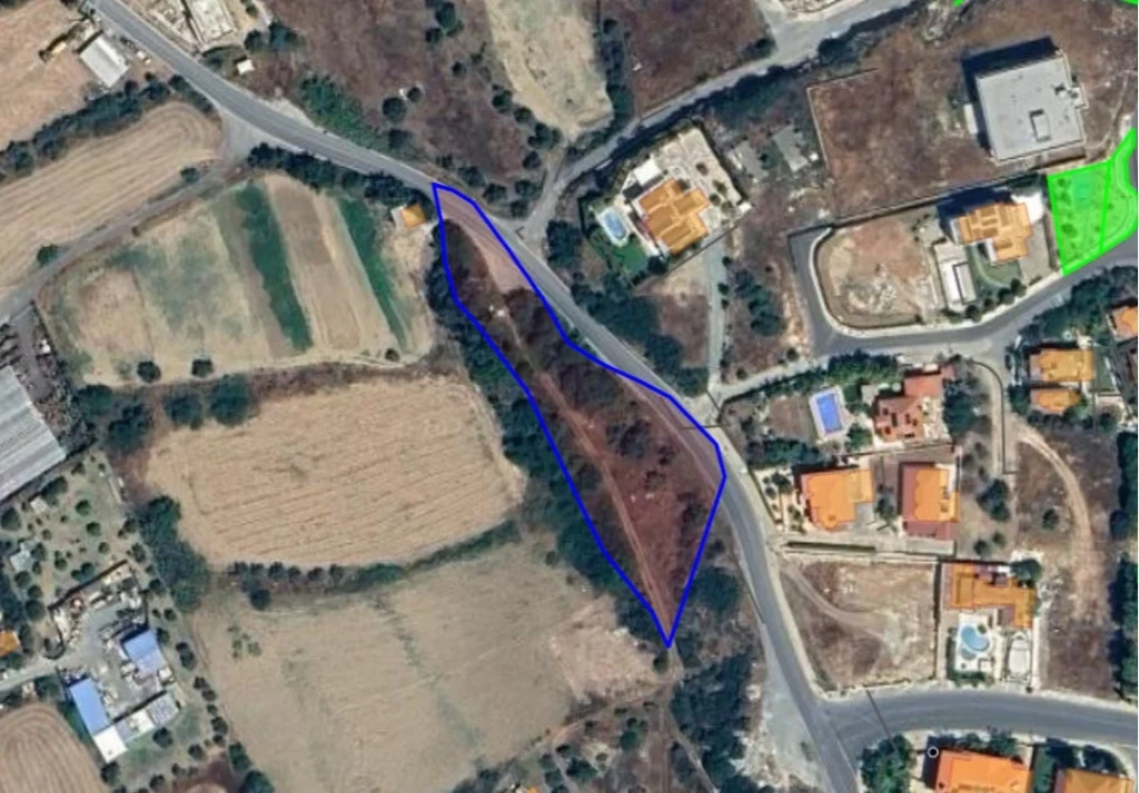 3,332m² Plot for Sale in Kalogiroi, Limassol District