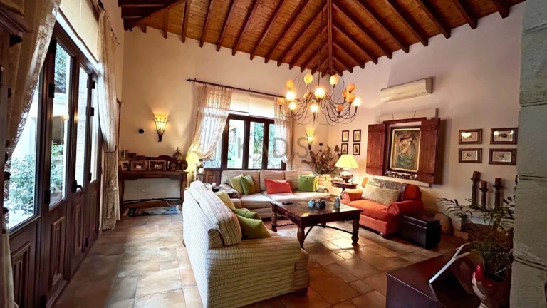 4 Bedroom House for Sale in Ypsonas, Limassol District
