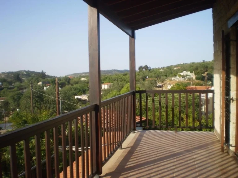 6+ Bedroom House for Sale in Salamiou, Paphos District