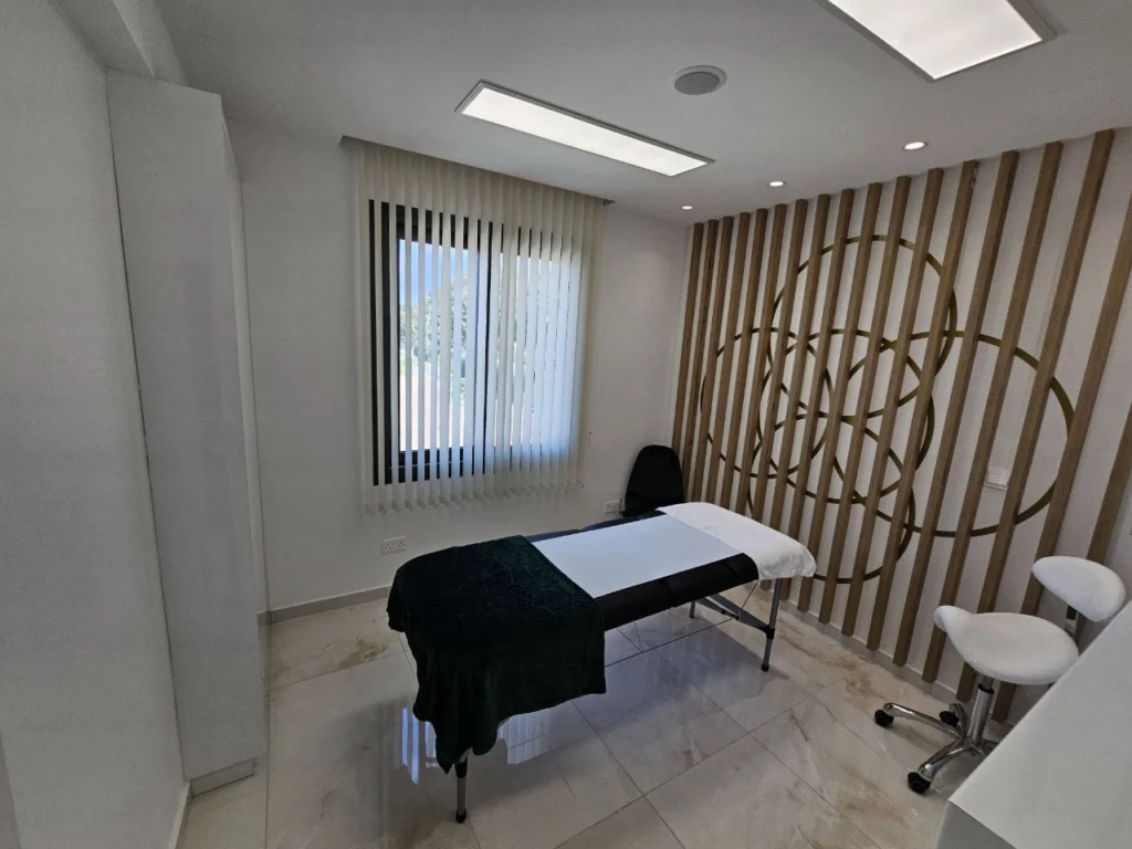70m² Office for Rent in Paphos District