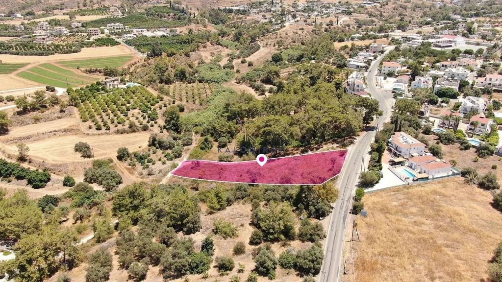 2,342m² Plot for Sale in Argaka, Paphos District