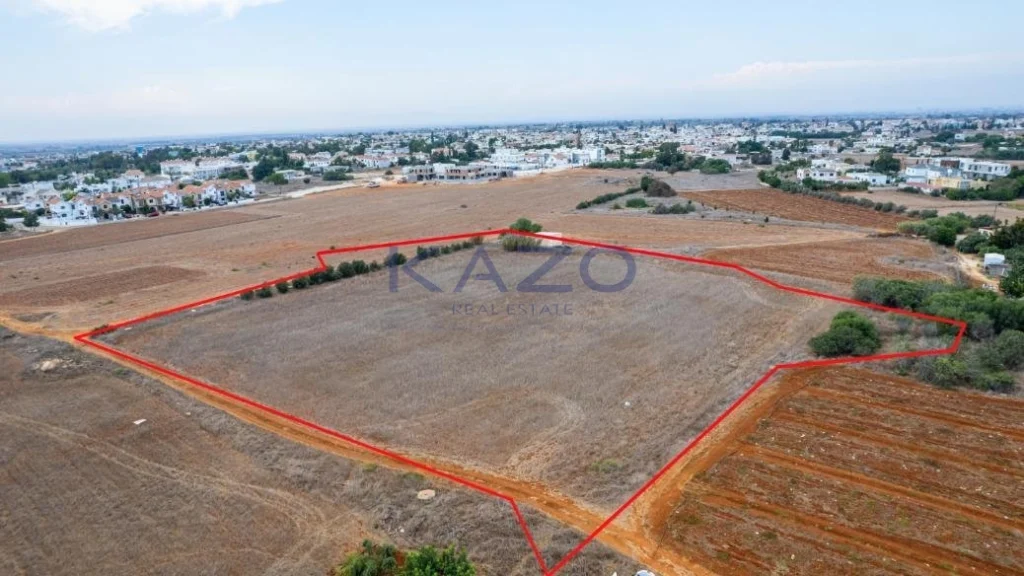 9,160m² Plot for Sale in Frenaros, Famagusta District