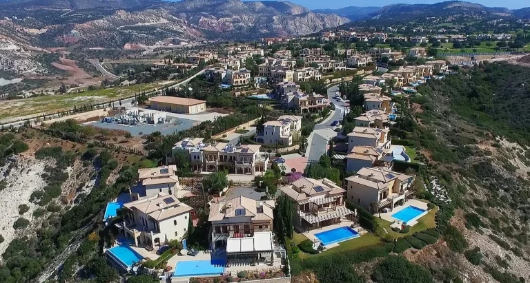 2 Bedroom House for Sale in Aphrodite Hills, Paphos District