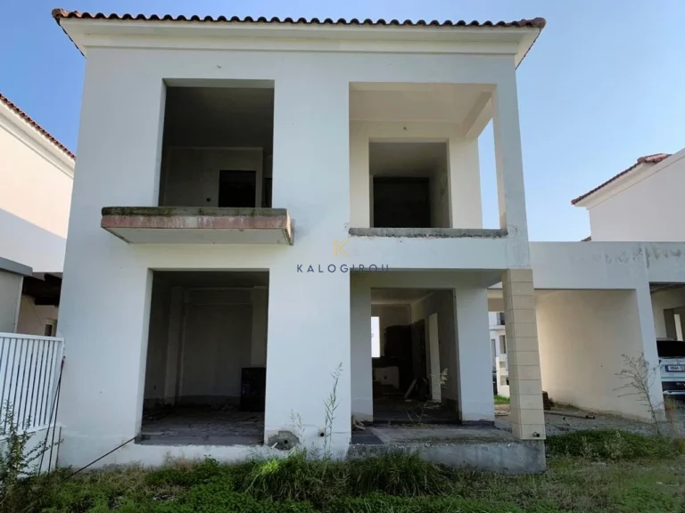 Cheap Houses and Villas for Sale Larnaca up to 200000 euro