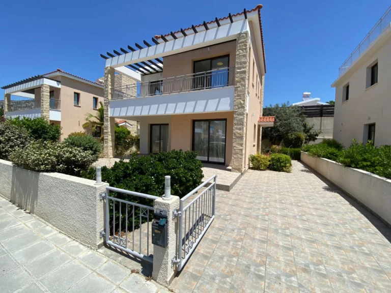 3 Bedroom House for Sale in Pegeia, Paphos District