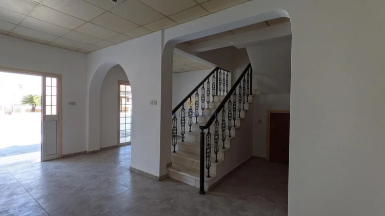 3 Bedroom House for Sale in Larnaca – Chrysopolitissa