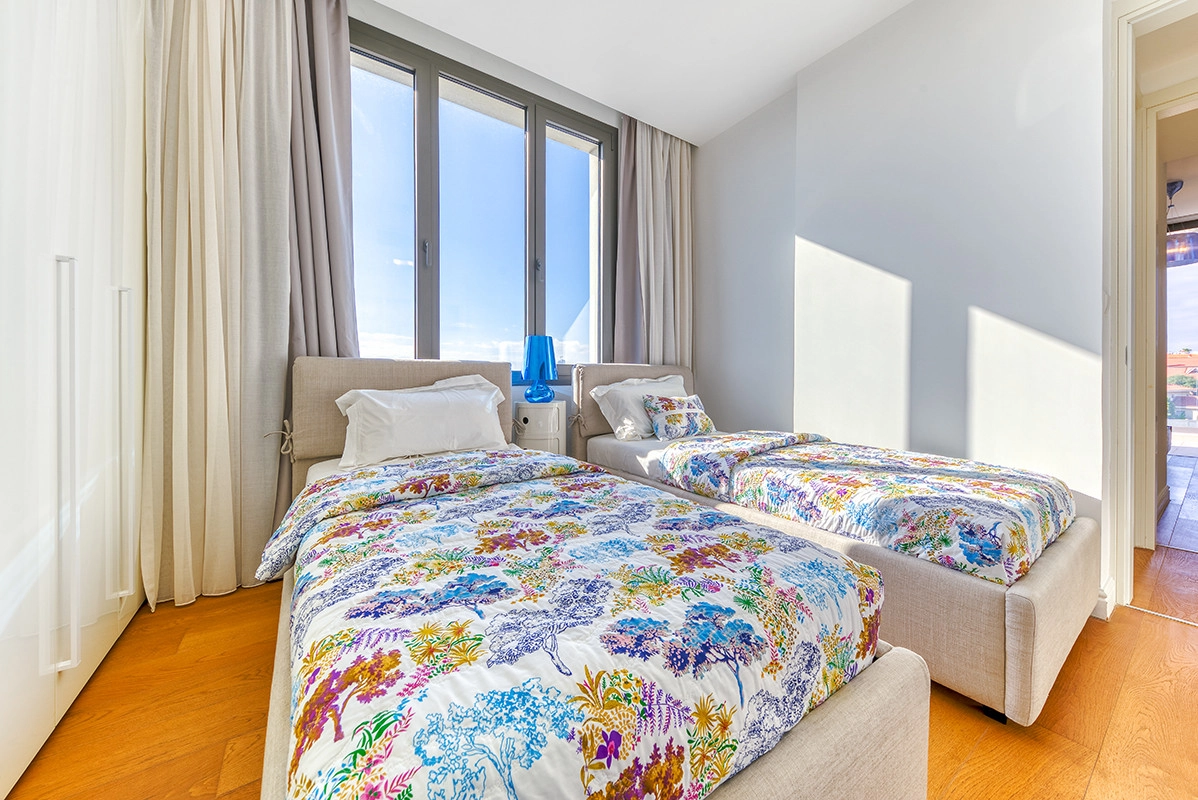 4 Bedroom Apartment for Rent in Potamos Germasogeias, Limassol District