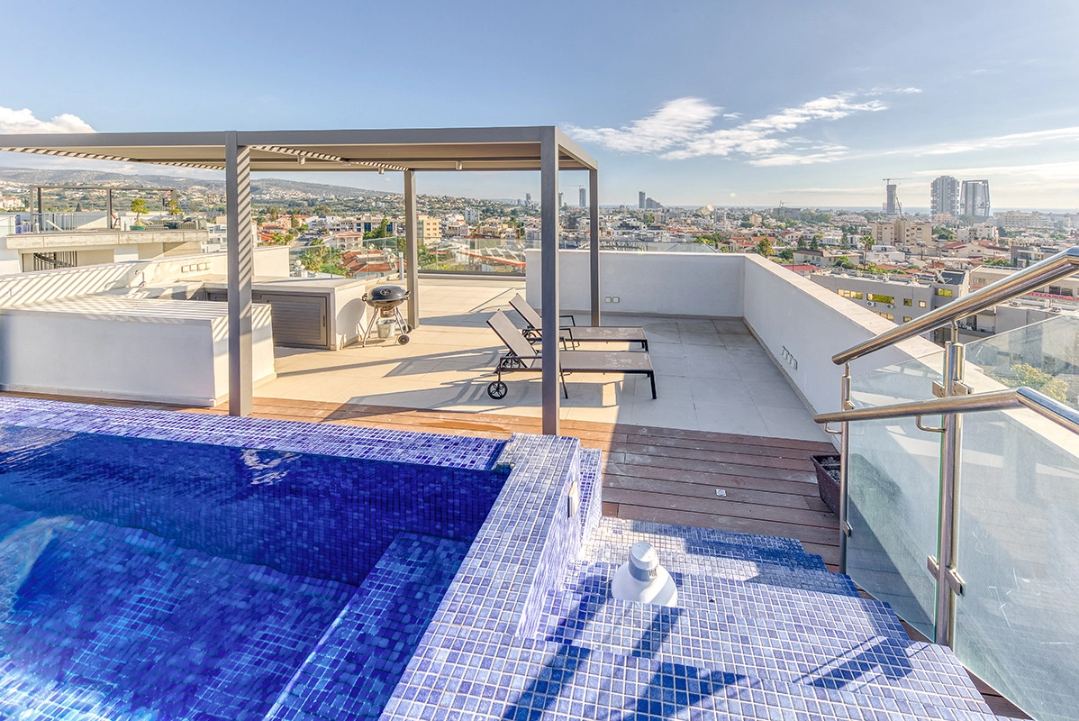 4 Bedroom Apartment for Rent in Potamos Germasogeias, Limassol District