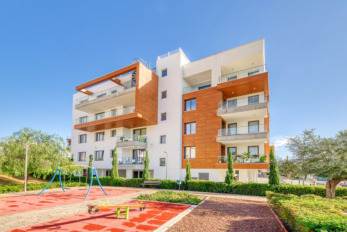 4 Bedroom Apartment for Rent in Potamos Germasogeias, Limassol District