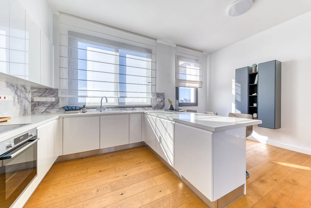 4 Bedroom Apartment for Rent in Potamos Germasogeias, Limassol District