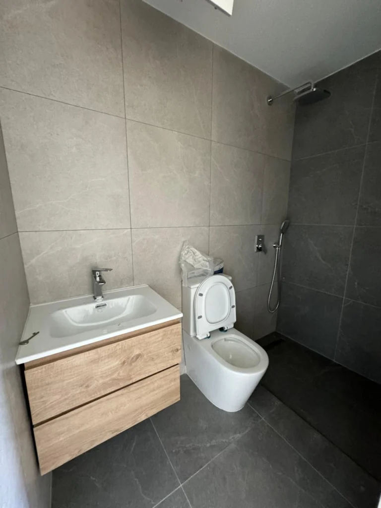 550m² Building for Rent in Limassol – Zakaki