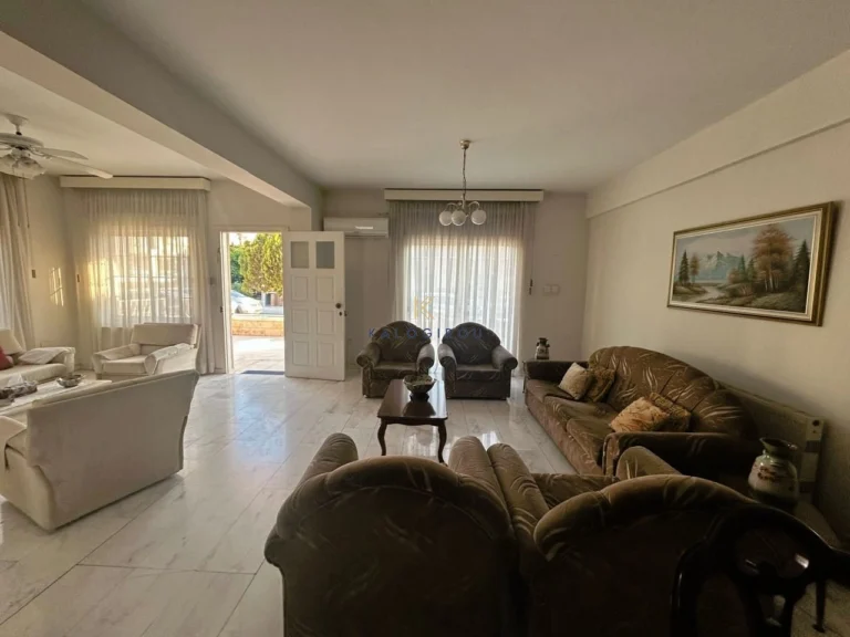 5 Bedroom House for Sale in Larnaca District
