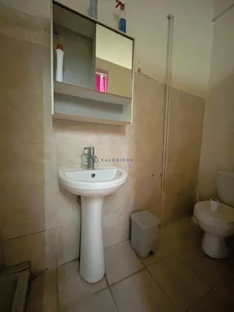 5 Bedroom House for Sale in Larnaca District