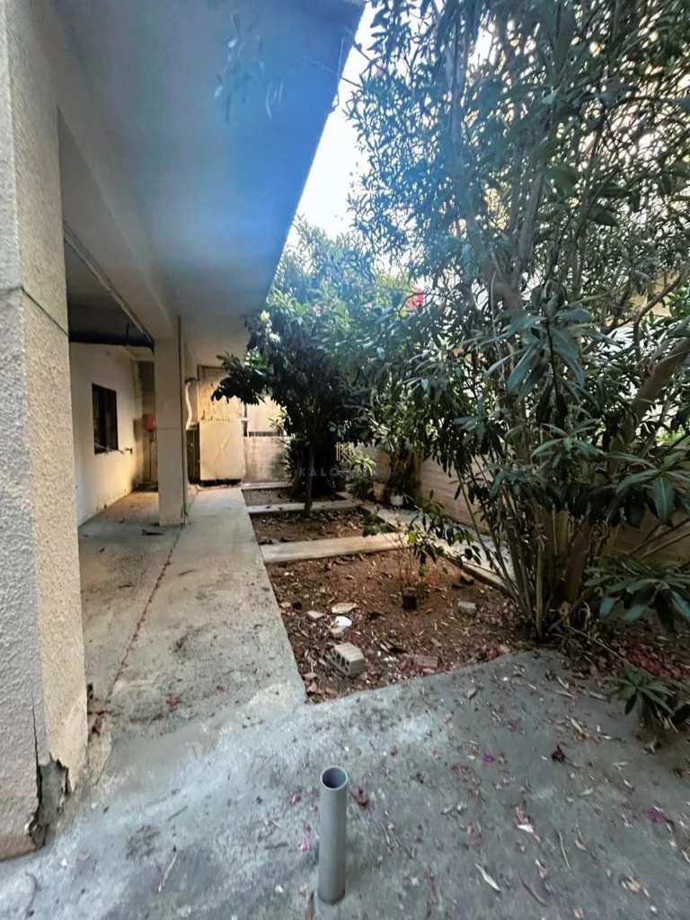 5 Bedroom House for Sale in Larnaca District