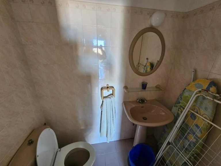 2 Bedroom House for Sale in Chlorakas, Paphos District