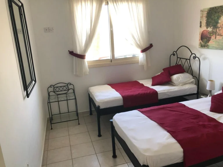 2 Bedroom Apartment for Sale in Tombs Of the Kings, Paphos District