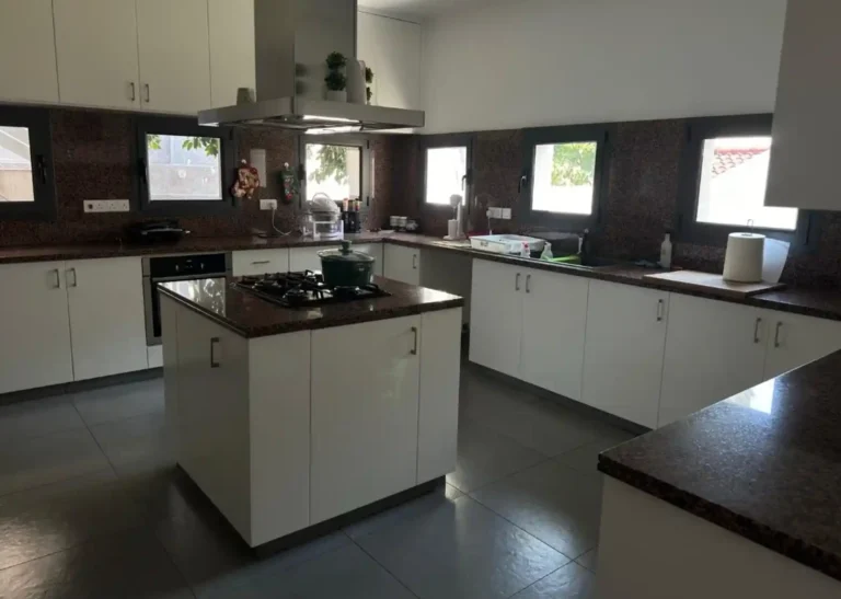 3 Bedroom House for Rent in Limassol – Ekali