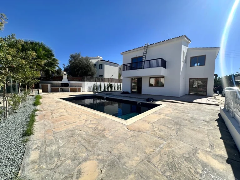 4 Bedroom House for Rent in Paphos