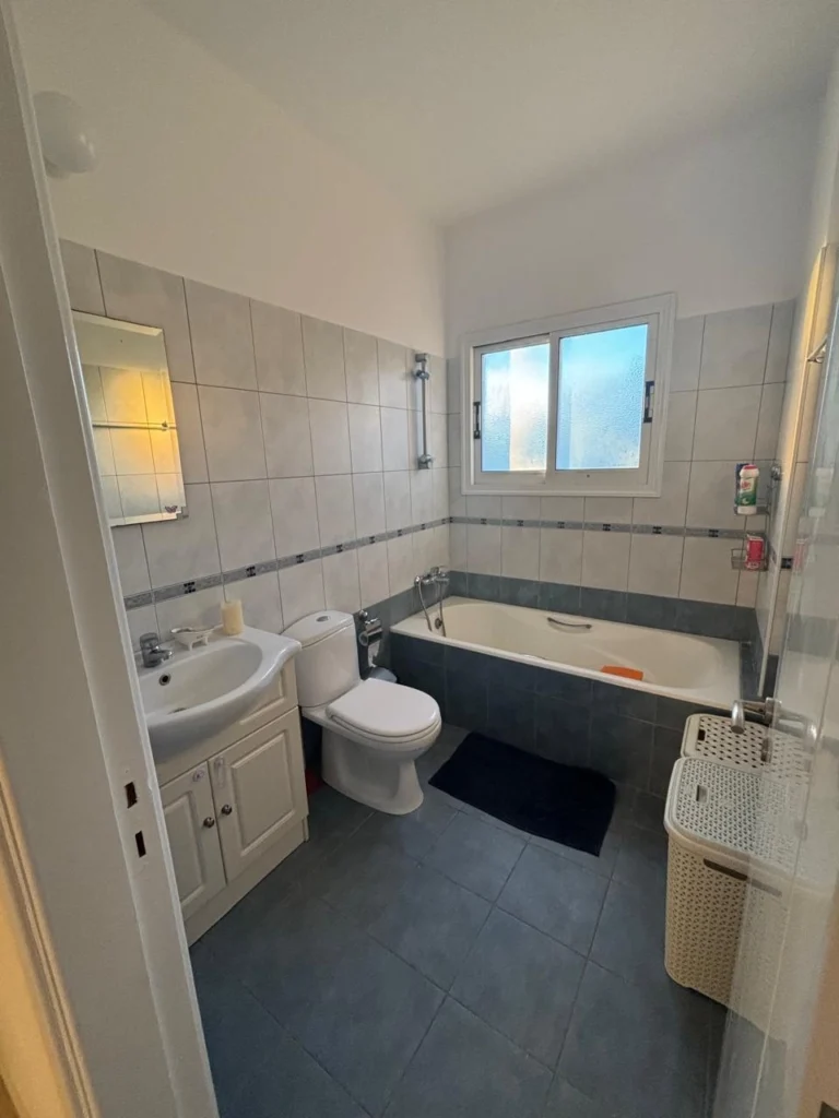 2 Bedroom Apartment for Rent in Paphos