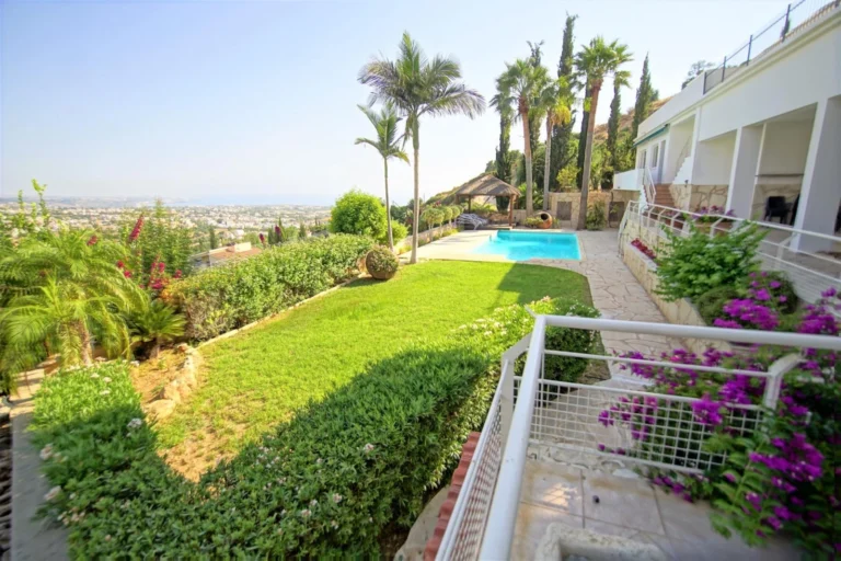 5 Bedroom House for Rent in Paphos