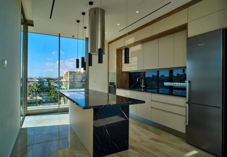 Heisenberg Residence