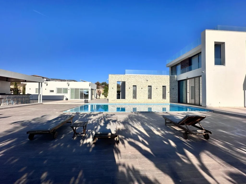 4 Bedroom House for Rent in Paphos