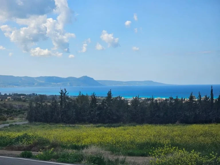 2 Bedroom House for Sale in Argaka, Paphos District